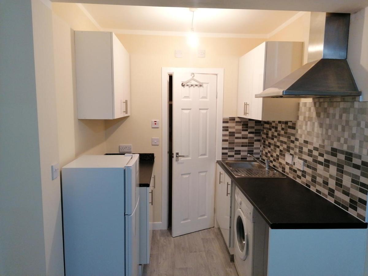Self-Contained Studio Flat Bathrooms Kitchens Upgrade Locations To City Centre 15 Minutes Walking Distance Nottingham Universities Queen Hospitals City Hospitals Ngoại thất bức ảnh